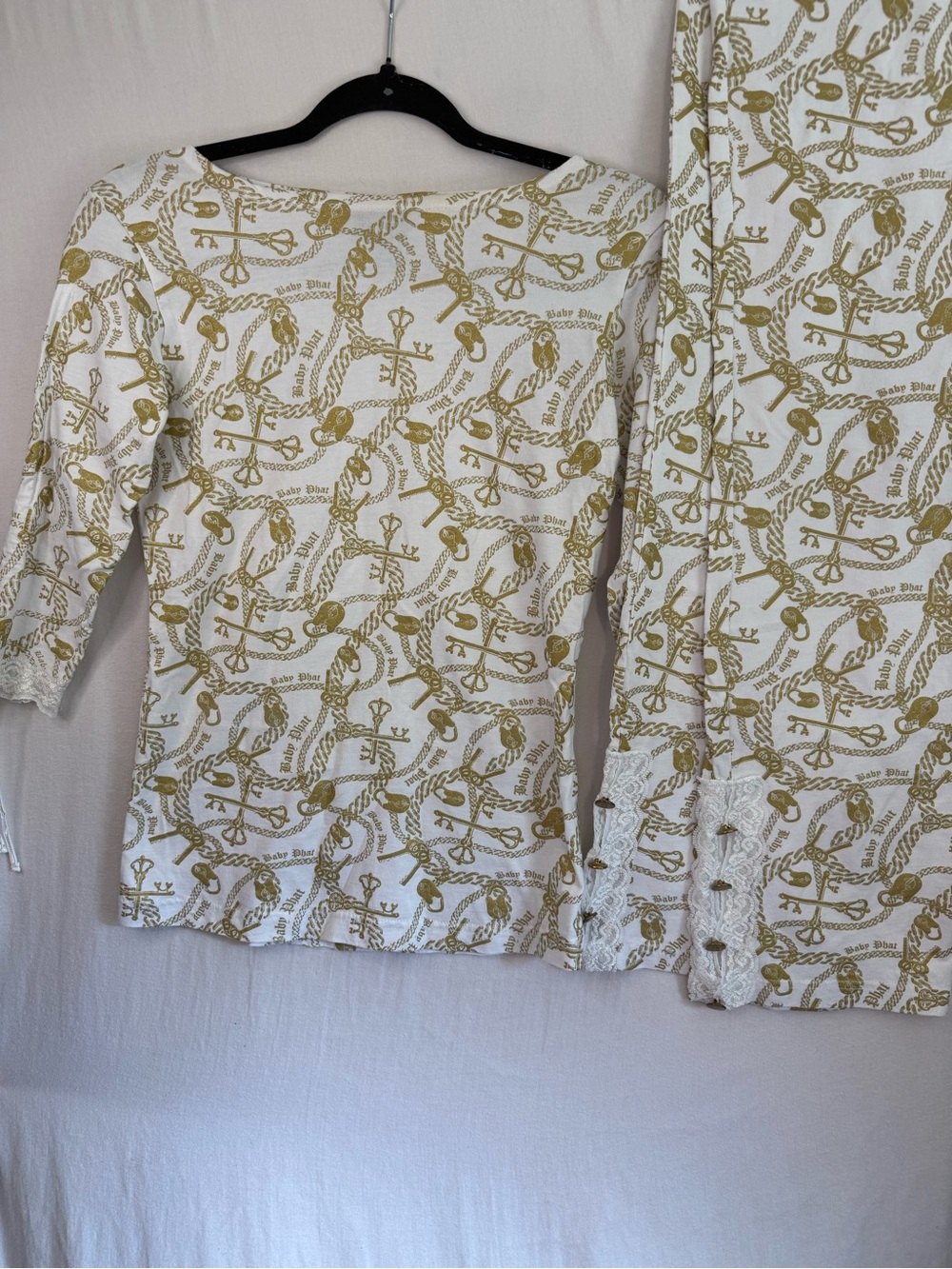 Vintage Y2K Baby Phat Matching Capri Set - Gold Key & Rope Print Size S